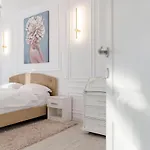 Appartement Downtown Floreasca Penthouse W Jacuzzi&terrace Bucarest