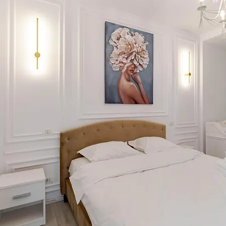 Apartment Downtown Floreasca Penthouse W Jacuzzi&terrace