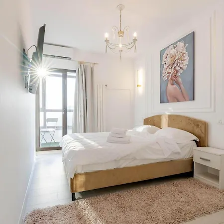 Appartement Downtown Floreasca Penthouse W Jacuzzi&terrace Bucarest