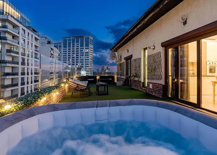 Downtown Floreasca Penthouse W Jacuzzi&terrace * Bucureşti