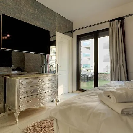 Downtown Floreasca Penthouse W Jacuzzi&terrace