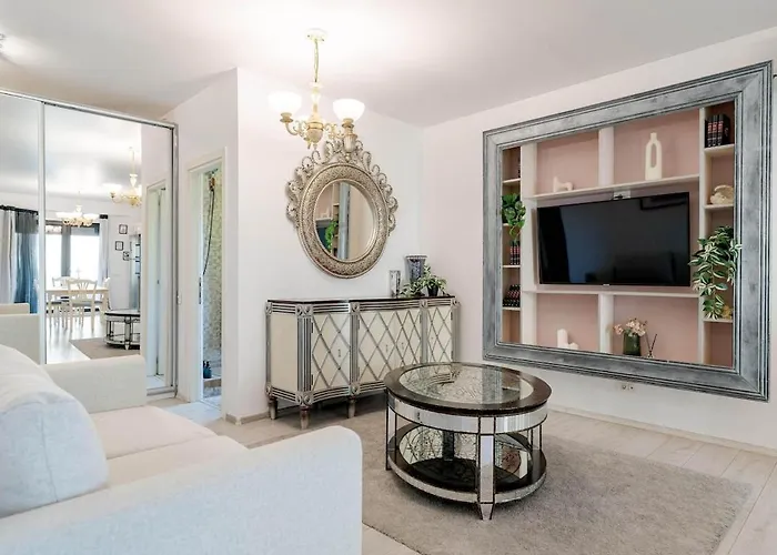 Downtown Floreasca Penthouse W Jacuzzi&terrace Apartment